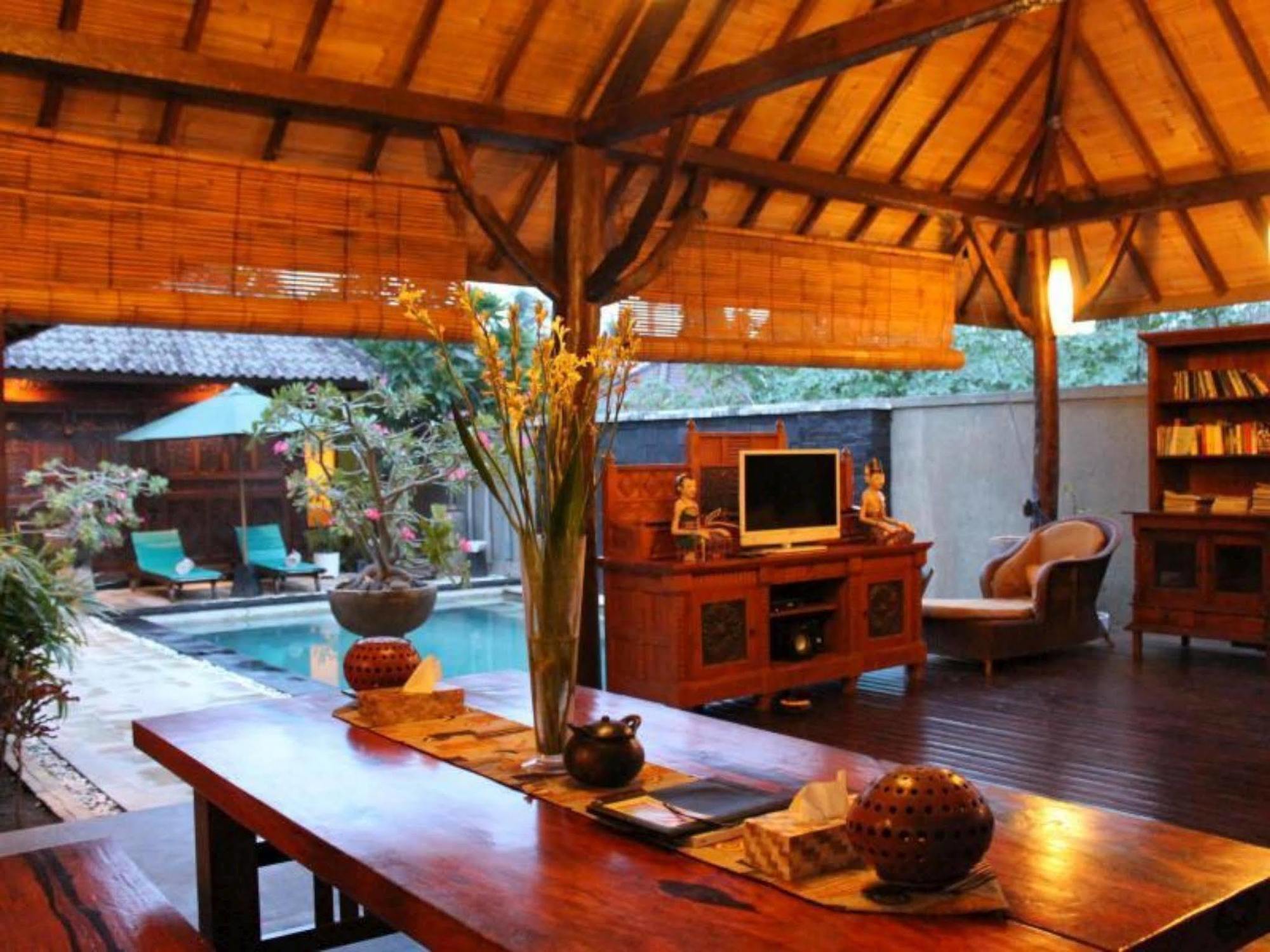 Gili Exotic Villa Gili Trawangan Exterior photo